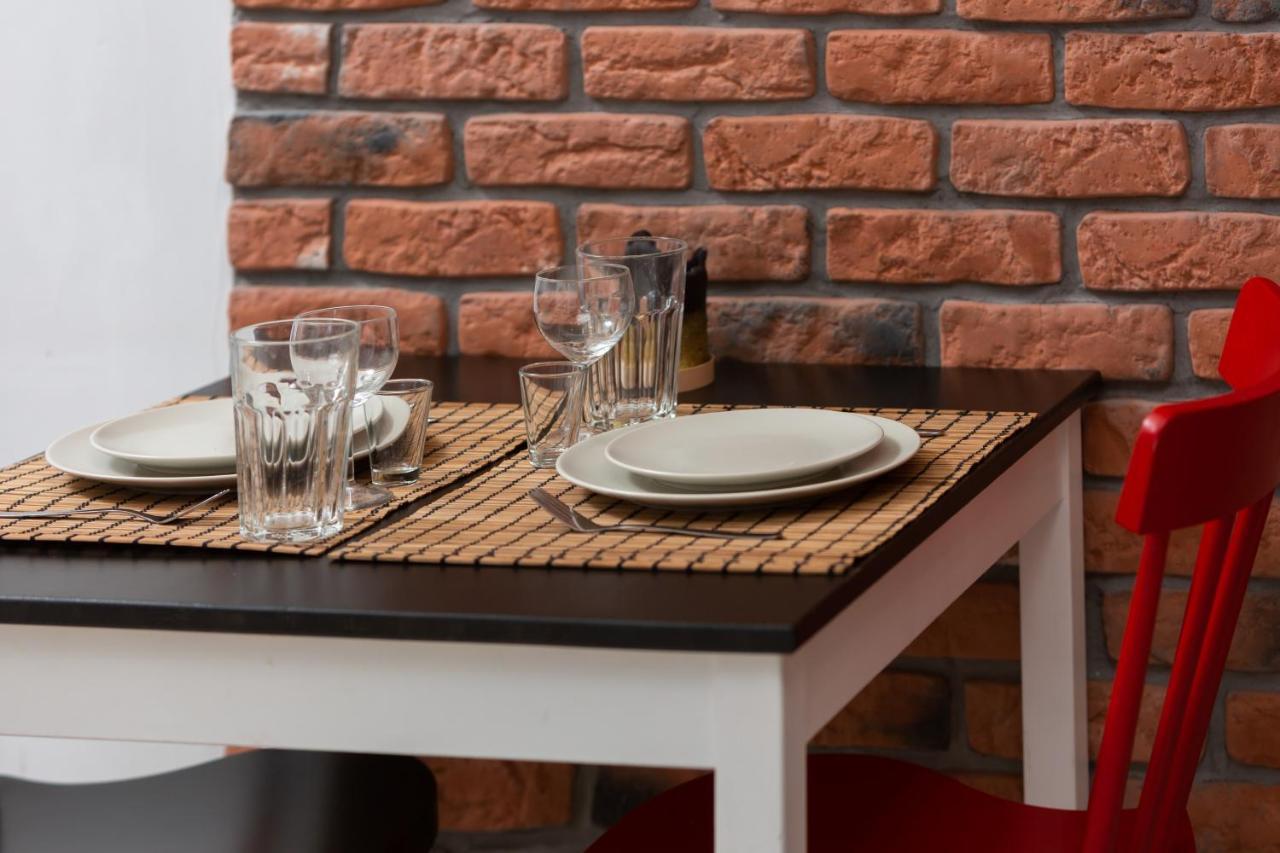 Downtown Studio Apartment Poznanska By Renters Warsaw Exterior photo