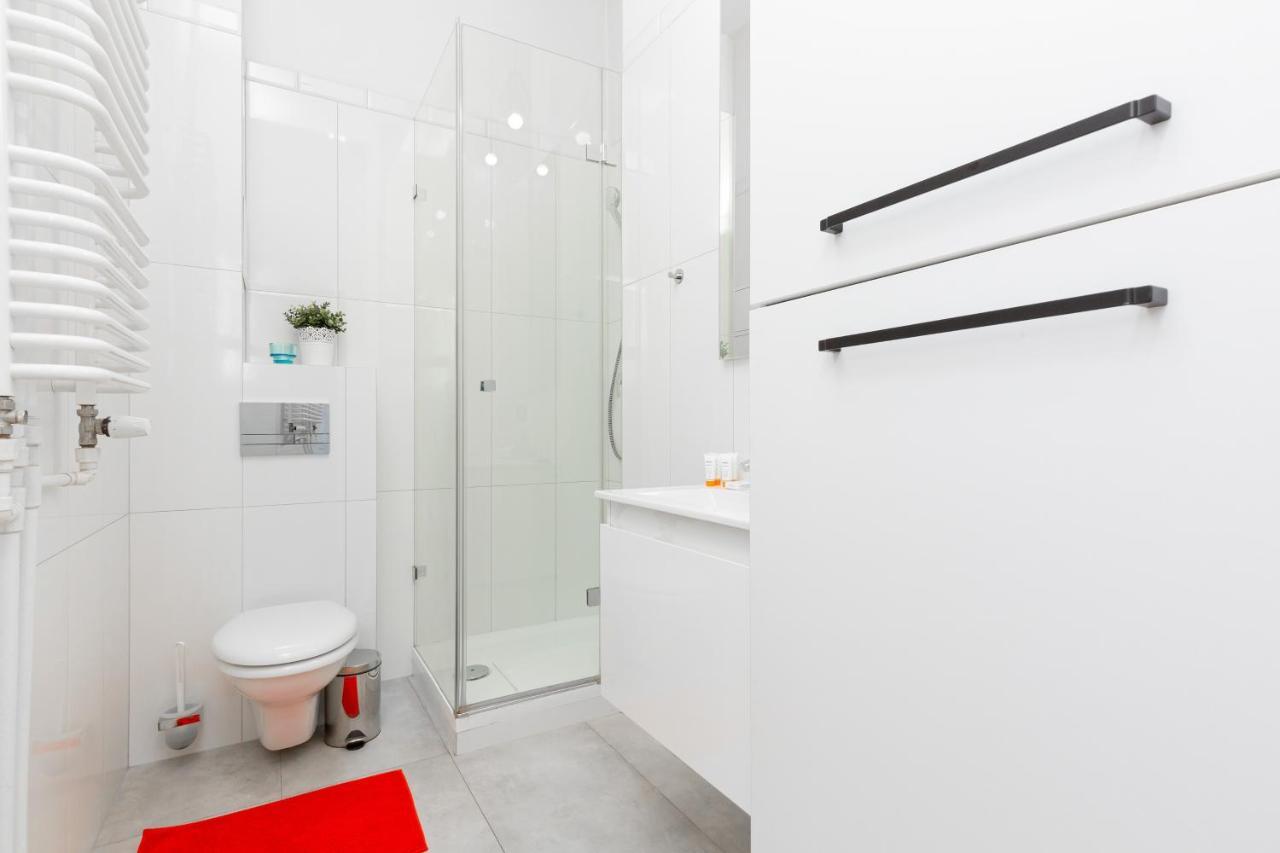 Downtown Studio Apartment Poznanska By Renters Warsaw Exterior photo