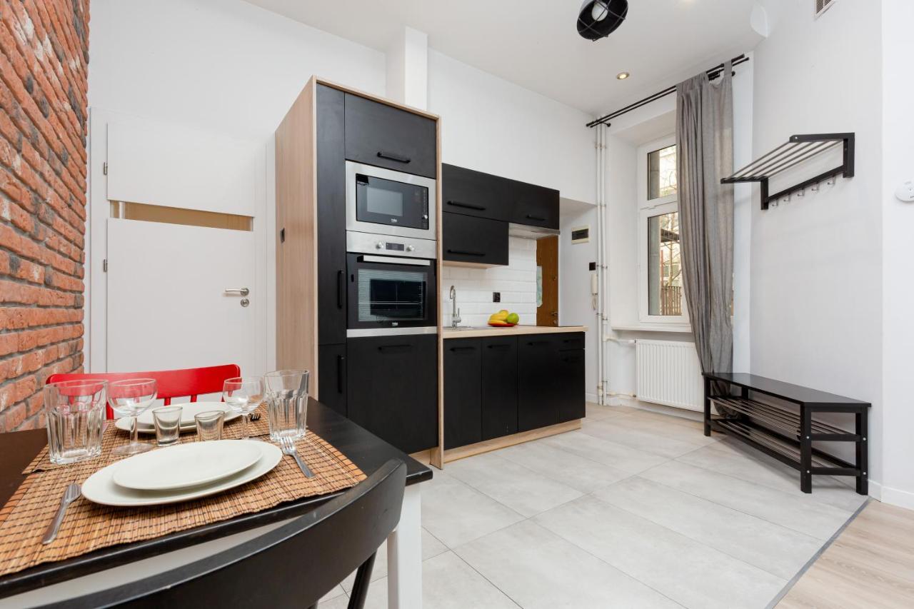 Downtown Studio Apartment Poznanska By Renters Warsaw Exterior photo